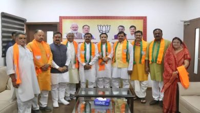 Photo of Madhya Pradesh: 32 BSP-Congress नेता समेत स्टार प्रचारक BJP में शामिल, मुख्यमंत्री ने कहा- तुम सभी का स्वागत है परिवार में